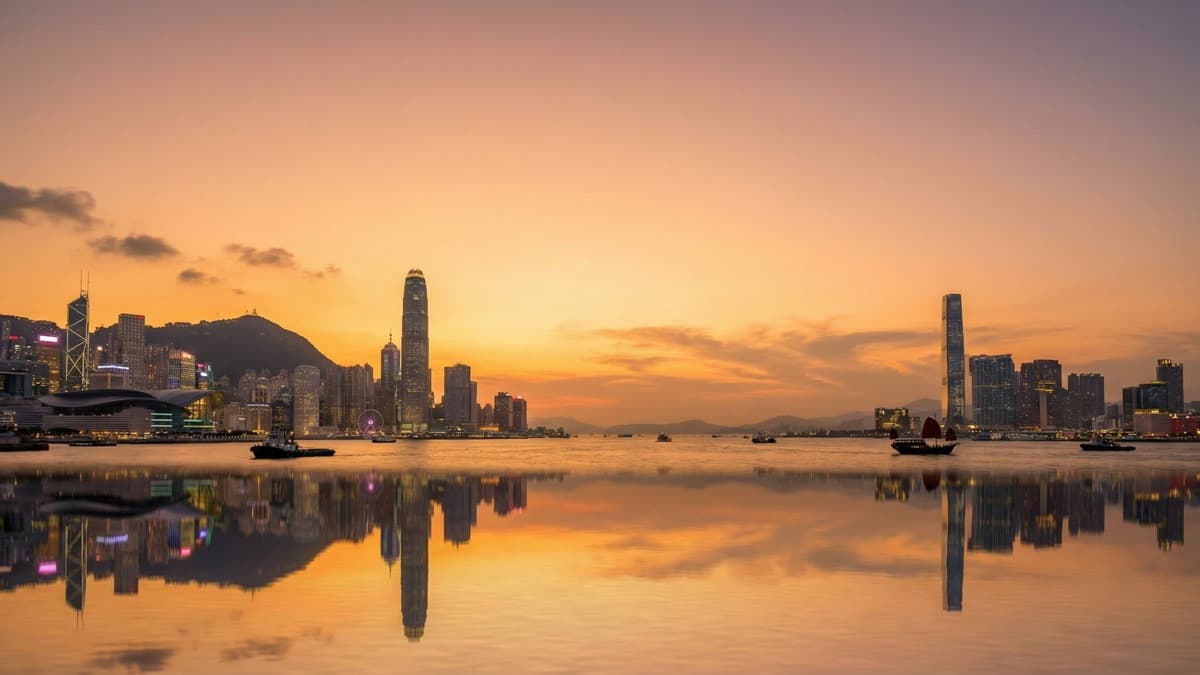 香港